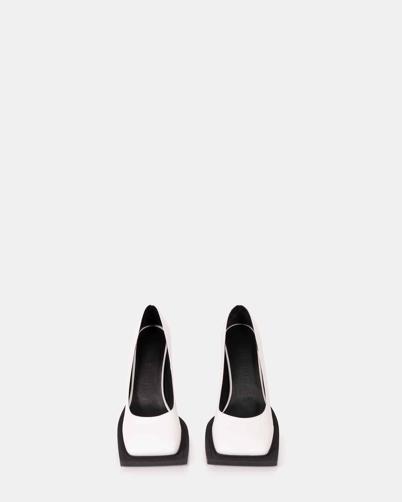 Cream Howl Pumps - Heels - Ninamounah - Elevastor