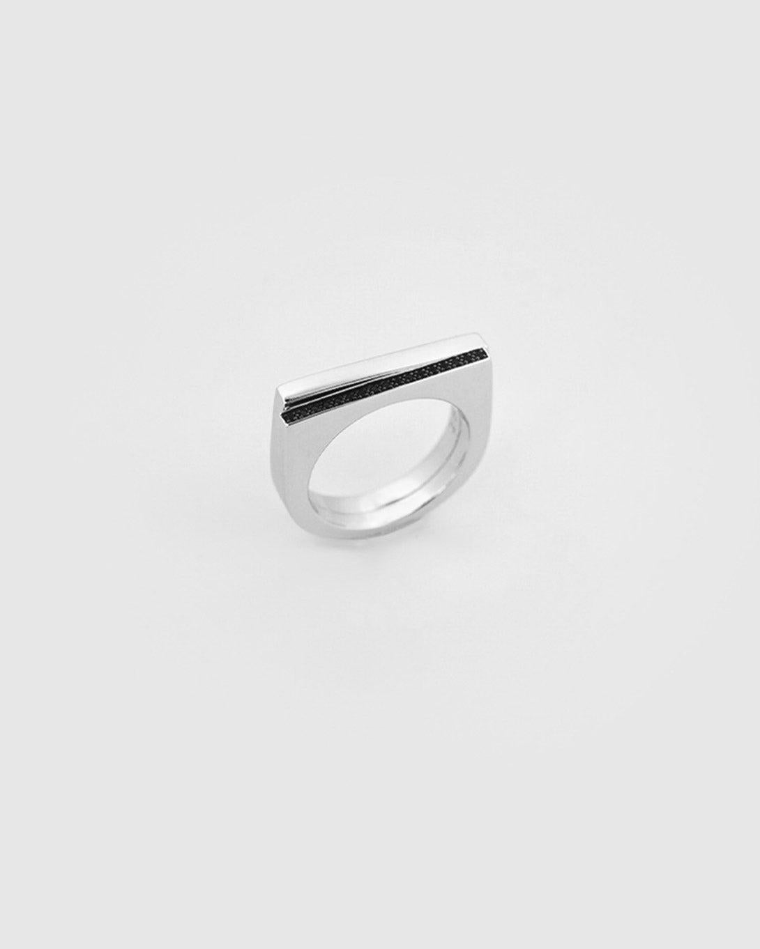 Step Ring Black Spinel - Jewelry - Tom Wood - Elevastor